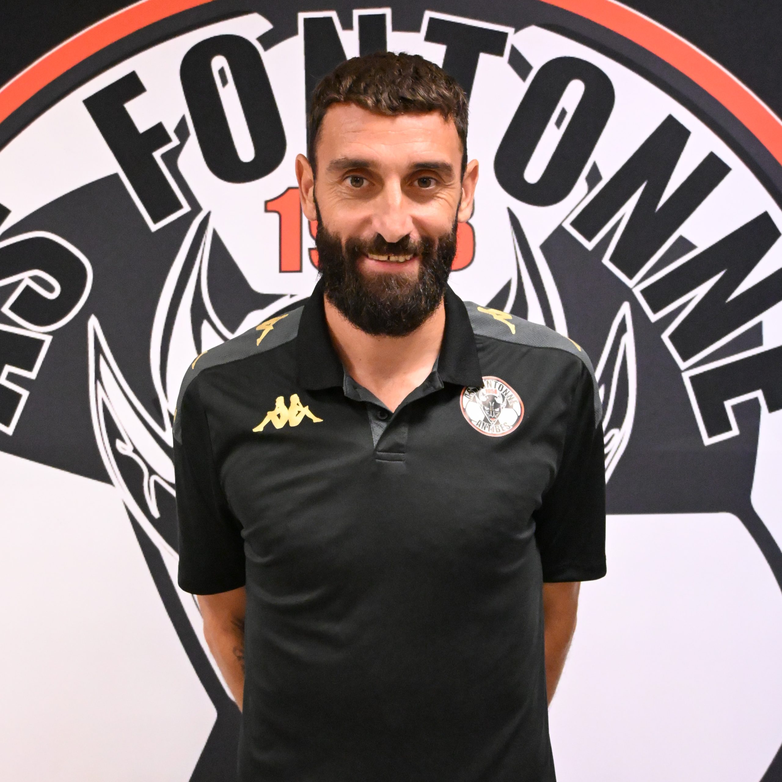 ANTHONY CALATAYUD https://www.asfontonne-antibes.com/wp-content/uploads/2026/10/ANTHONY-CALATAYUD-scaled.jpg